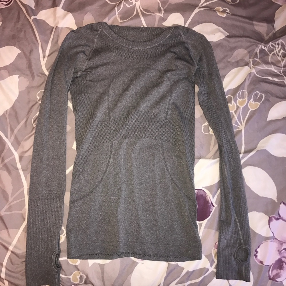 Lululemon Swiftly Tech Long Sleeve